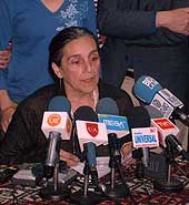 Foto: M&oacute;nica Quezada, madre de Mat&iacute;as Catrileo